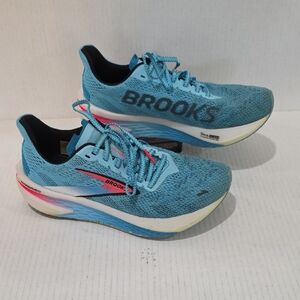 Brooks Hyperion 2  Women's Sky Blue Athletic Sneakers Size 7.5 B